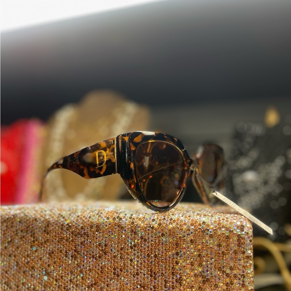 Tortoise Shell Sunglasses
